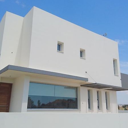 T&E Villa Λάρνακα Εξωτερικό φωτογραφία